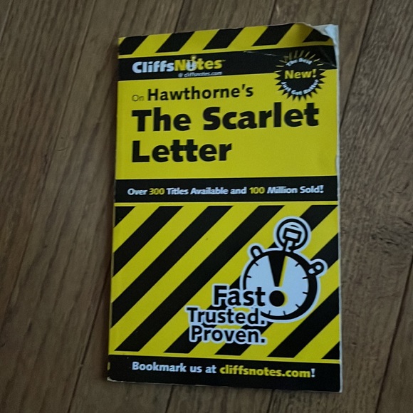CliffsNotes 3 titles Shakespeare and Hawthorne. Like new with tags. No rips - Picture 2 of 7